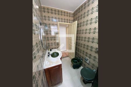 Banheiro Social de casa para alugar com 4 quartos, 360m² em Higienópolis, Rio de Janeiro