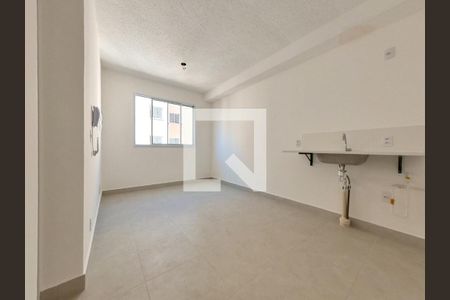 Sala/Cozinha Americana de apartamento para alugar com 2 quartos, 33m² em Piqueri, São Paulo