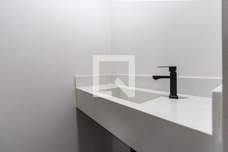 Lavabo de casa de condomínio à venda com 3 quartos, 160m² em Vila Carrão, São Paulo
