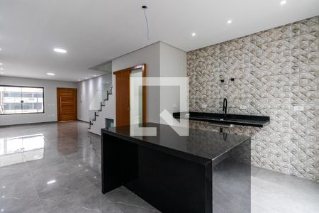 Cozinha de casa de condomínio à venda com 3 quartos, 160m² em Vila Carrão, São Paulo