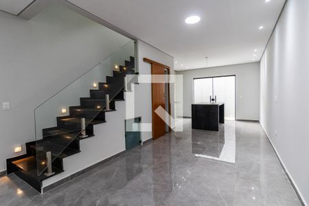 Sala de casa de condomínio à venda com 3 quartos, 160m² em Vila Carrão, São Paulo