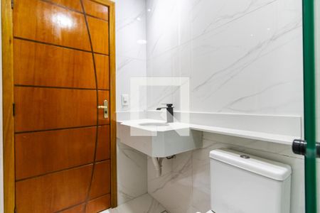 Casa de condomínio à venda com 160m², 3 quartos e 2 vagasBanheiro da Suíte 1