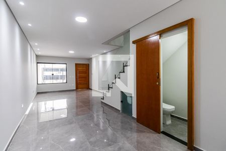 Sala de casa de condomínio à venda com 3 quartos, 160m² em Vila Carrão, São Paulo