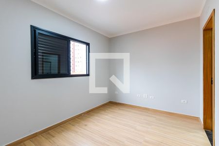 Casa de condomínio à venda com 160m², 3 quartos e 2 vagasSuíte 1
