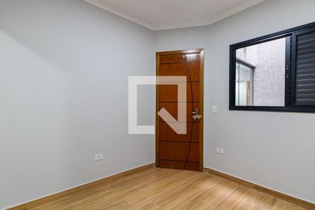 Casa de condomínio à venda com 160m², 3 quartos e 2 vagasSuíte 2