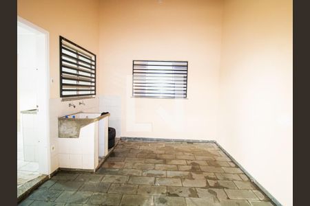 Casa à venda com 70m², 2 quartos e 1 vagaGaragem