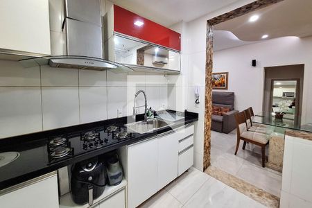 Apartamento à venda com 55m², 2 quartos e sem vagaCozinha
