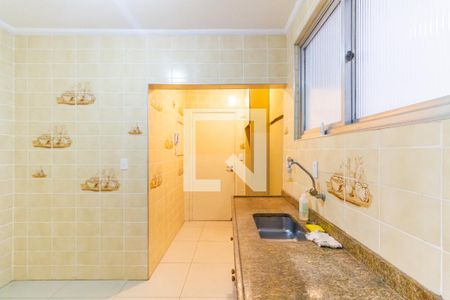 Apartamento para alugar com 103m², 4 quartos e 2 vagas Apartamento para alugar com 103m², 4 quartos e 2 vagasCozinha