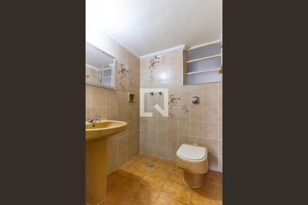 Apartamento para alugar com 103m², 4 quartos e 2 vagas Apartamento para alugar com 103m², 4 quartos e 2 vagasBanheiro 2