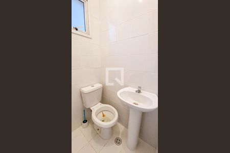 Apartamento à venda com 72m², 3 quartos e 1 vagaÁrea de Serviço - Banheiro