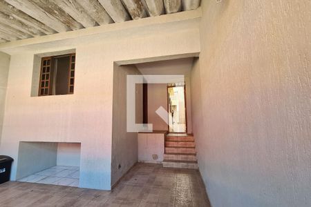 Casa à venda com 200m², 5 quartos e 2 vagas Casa à venda com 200m², 5 quartos e 2 vagasGaragem