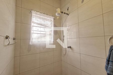 Casa à venda com 200m², 5 quartos e 2 vagas Casa à venda com 200m², 5 quartos e 2 vagasBanheiro