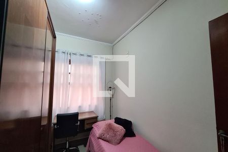 Quarto 2 - Casa 1 de casa à venda com 5 quartos, 200m² em Vila Tolstoi, São Paulo