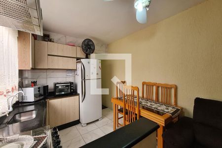 Casa à venda com 200m², 5 quartos e 2 vagas Casa à venda com 200m², 5 quartos e 2 vagasCozinha - Casa 2
