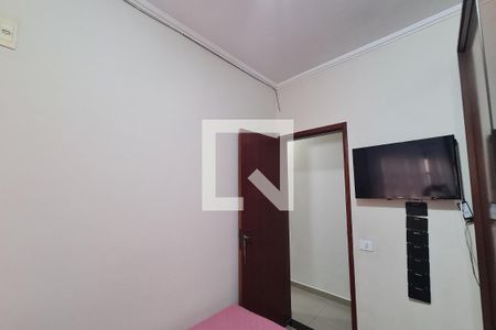 Quarto 2 - Casa 1 de casa à venda com 5 quartos, 200m² em Vila Tolstoi, São Paulo