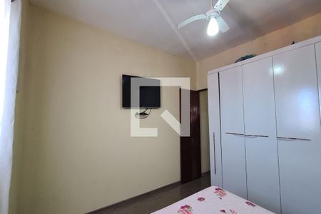 Casa à venda com 200m², 5 quartos e 2 vagas Casa à venda com 200m², 5 quartos e 2 vagasQuarto 1 - Casa 2