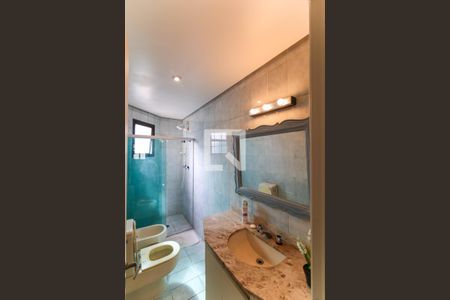 Apartamento à venda com 190m², 3 quartos e 6 vagasBanheiro Social