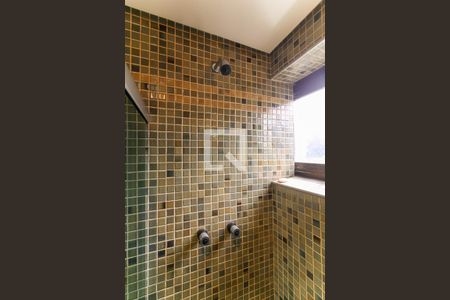 Apartamento à venda com 190m², 3 quartos e 6 vagasBanheiro do Quarto 2