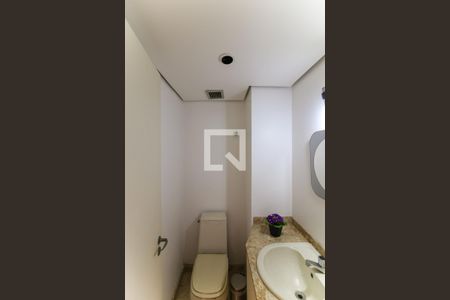 Apartamento à venda com 190m², 3 quartos e 6 vagasLavabo