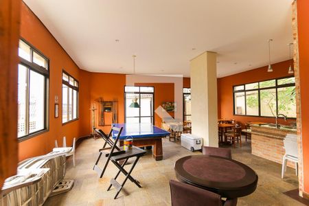 Apartamento à venda com 190m², 3 quartos e 6 vagasÁrea comum - Salão de festas