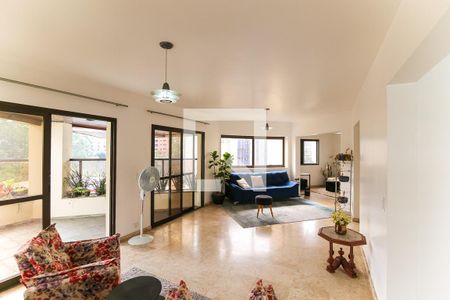 Apartamento à venda com 190m², 3 quartos e 6 vagasSala