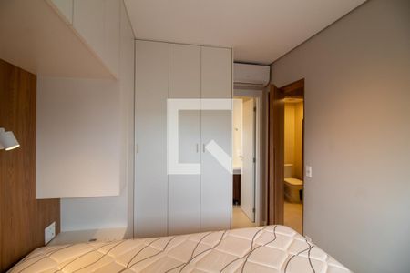 Suíte  de apartamento à venda com 1 quarto, 53m² em Chácara Santo Antônio (zona Sul), São Paulo