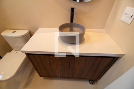 Banheiro da Suíte de apartamento à venda com 1 quarto, 53m² em Chácara Santo Antônio (zona Sul), São Paulo