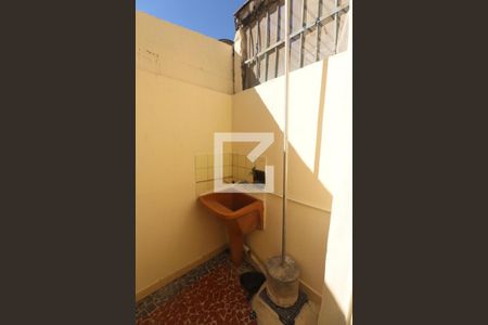 Casa para alugar com 70m², 1 quarto e sem vagaÁrea de Serviço