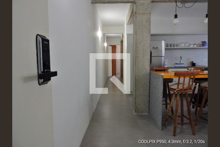 Entrada  de apartamento para alugar com 2 quartos, 64m² em Pinheiros, São Paulo