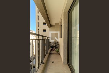 Varanda de kitnet/studio para alugar com 1 quarto, 27m² em Vila Buarque, São Paulo