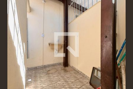 Casa para alugar com 75m², 2 quartos e sem vaga Casa para alugar com 75m², 2 quartos e sem vagaLavanderia