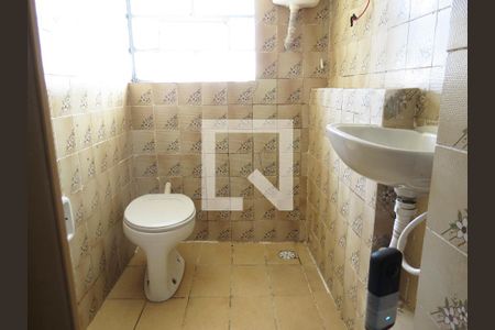 Banheiro Social 2 de casa para alugar com 2 quartos, 65m² em Parque Itaberaba, São Paulo