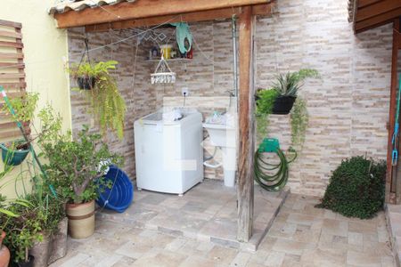Lavanderia de casa para alugar com 2 quartos, 120m² em Jardim do Engenho, Cotia