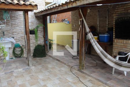 Quintal de casa para alugar com 2 quartos, 120m² em Jardim do Engenho, Cotia