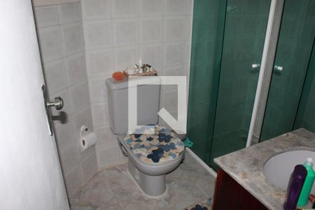 Casa para alugar com 120m², 2 quartos e 2 vagasBanheiro da Suíte