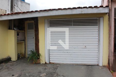 Casa para alugar com 120m², 2 quartos e 2 vagasFrente da Casa