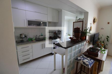 Apartamento para alugar com 56m², 2 quartos e 2 vagasCozinha