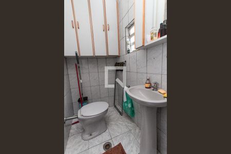 Casa à venda com 202m², 4 quartos e 1 vaga Casa à venda com 202m², 4 quartos e 1 vagaÁrea de Serviço - Lavabo