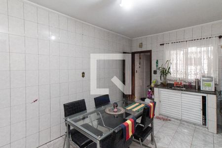 Casa à venda com 202m², 4 quartos e 1 vaga Casa à venda com 202m², 4 quartos e 1 vagaCozinha