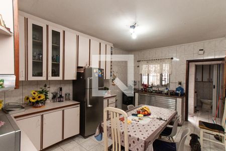 Casa à venda com 202m², 4 quartos e 1 vaga Casa à venda com 202m², 4 quartos e 1 vagaCasa 2 - Cozinha