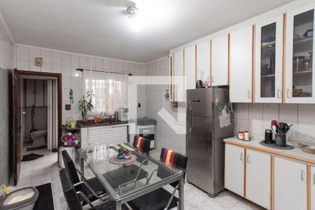 Casa à venda com 202m², 4 quartos e 1 vaga Casa à venda com 202m², 4 quartos e 1 vagaCozinha