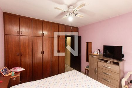 Casa à venda com 202m², 4 quartos e 1 vaga Casa à venda com 202m², 4 quartos e 1 vagaCasa 2 - Quarto 1