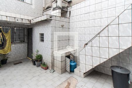 Casa à venda com 202m², 4 quartos e 1 vaga Casa à venda com 202m², 4 quartos e 1 vagaQuintal