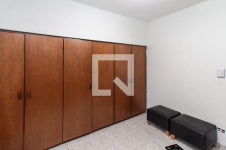 Casa à venda com 202m², 4 quartos e 1 vaga Casa à venda com 202m², 4 quartos e 1 vagaQuarto 2