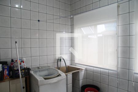 Área de Serviço de casa à venda com 2 quartos, 210m² em Jardim Presidente Dutra, Guarulhos