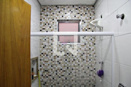 Casa à venda com 210m², 2 quartos e 3 vagasBanheiro Social
