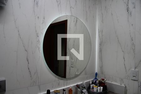 Casa à venda com 210m², 2 quartos e 3 vagasBanheiro da Suíte