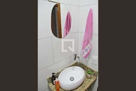 Casa à venda com 210m², 2 quartos e 3 vagasBanheiro Social