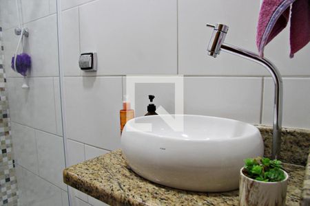 Casa à venda com 210m², 2 quartos e 3 vagasBanheiro Social