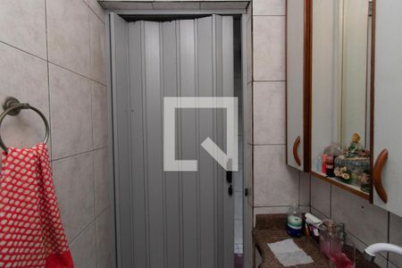 Casa à venda com 101m², 2 quartos e 1 vagaBanheiro 2